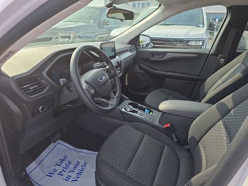New 2026 Ford Escape Active FWD image 11