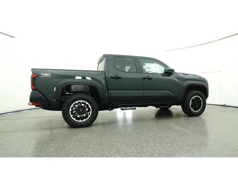 New 2026 Toyota Tacoma TRD Off-Road AWD/4WD image 26
