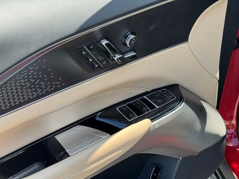 New 2025 Cadillac Lyriq Sport image 18