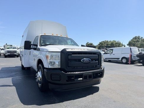 Used 2014 Ford F350 XL RWD image 3