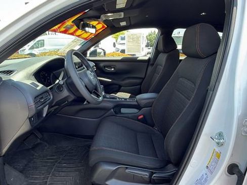 Used 2024 Honda HR-V Sport image 33