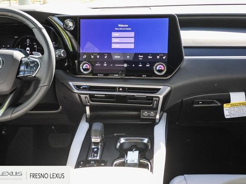 New 2026 Lexus RX 350h AWD/4WD image 16