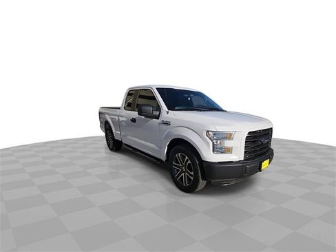 Used 2016 Ford F150 XL w/ Equipment Group 101A Mid image 2