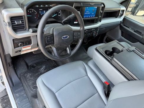 New 2025 Ford F550 4x4 Regular Cab Super Duty image 11