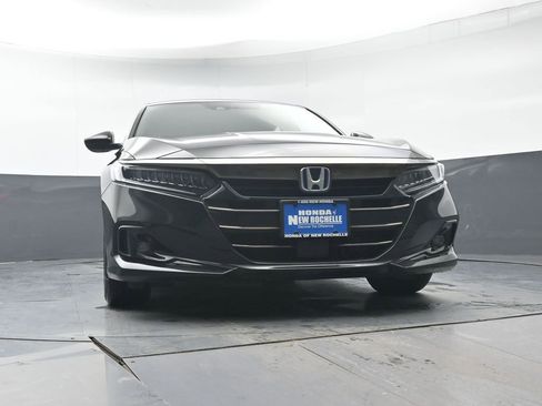 Certified 2022 Honda Accord Sport image 36