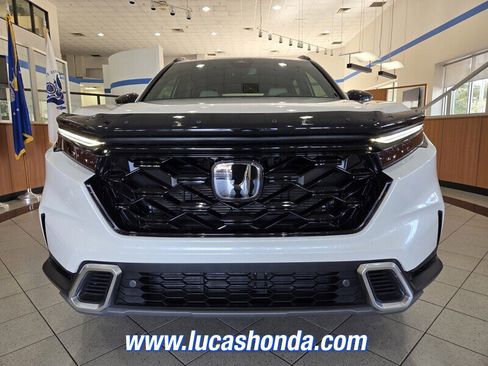 Used 2024 Honda CR-V Sport Touring image 2