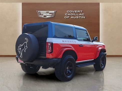 Used 2025 Ford Bronco Stroppe Edition image 4