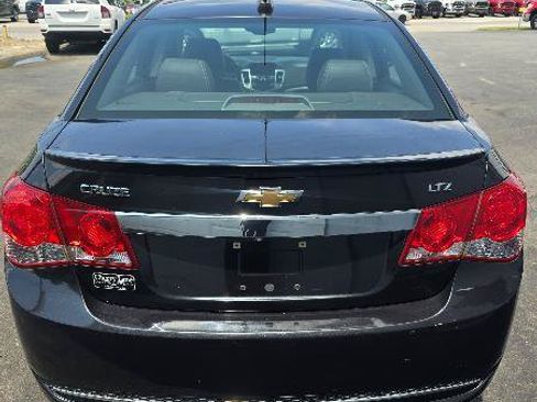 Used 2015 Chevrolet Cruze LTZ w/ Sun, Sound and Sport Package FWD image 7