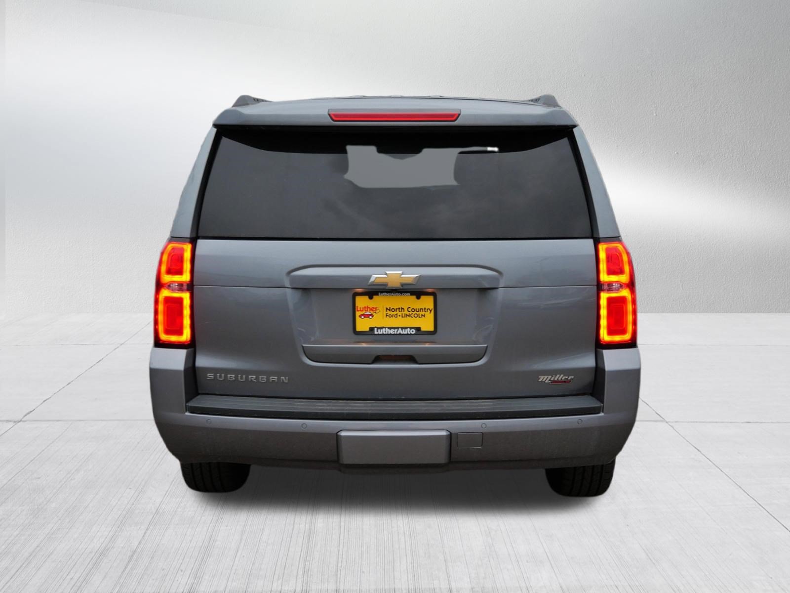 Used 2019 Chevrolet Suburban LT AWD/4WD image 6
