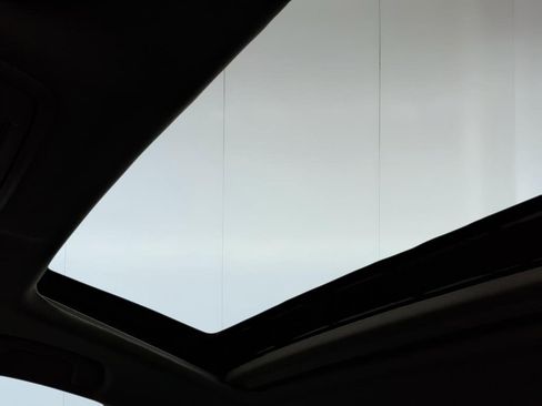 Used 2024 Honda Accord EX image 10