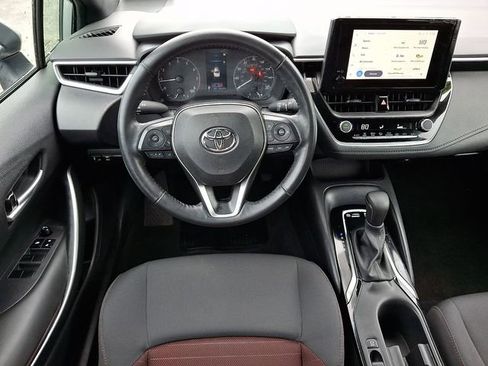 Used 2024 Toyota Corolla SE FWD image 12