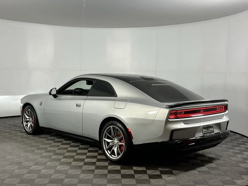Used 2025 Dodge Charger R/T Scat Pack w/ Track Pack image 8