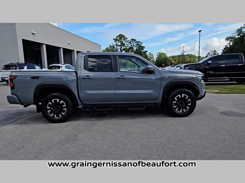 Used 2024 Nissan Frontier PRO-4X w/ Technology Package image 33