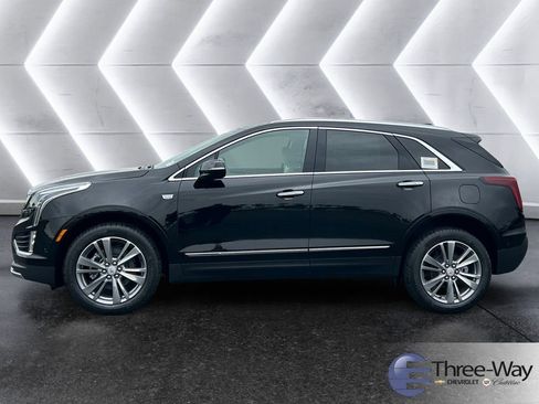 New 2026 Cadillac XT5 Premium Luxury FWD image 2