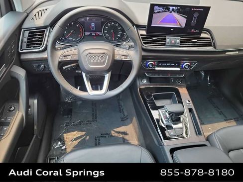 Used 2023 Audi Q5 2.0T Premium w/ Convenience Package AWD/4WD image 18