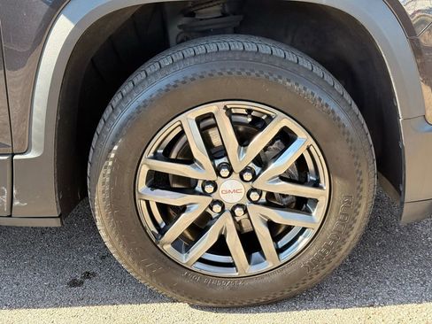 Used 2018 GMC Acadia SLT image 42