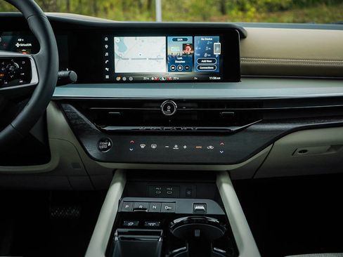 New 2026 Nissan Murano Platinum w/ Cargo Package image 17