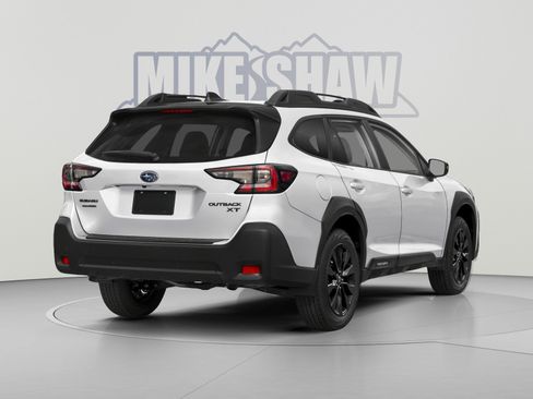 Used 2024 Subaru Outback Onyx Edition XT AWD/4WD image 2