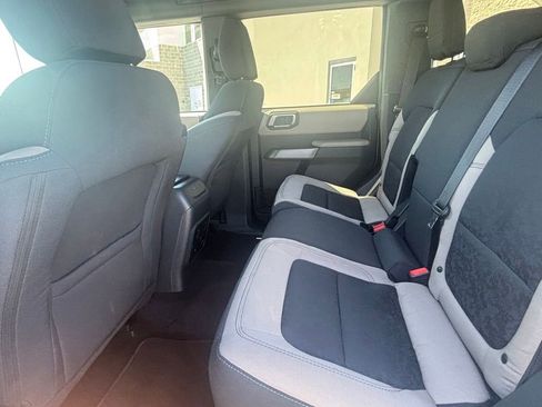 Used 2022 Ford Bronco Wildtrak AWD/4WD image 24