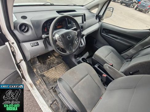 Used 2020 Nissan NV200 SV FWD image 4