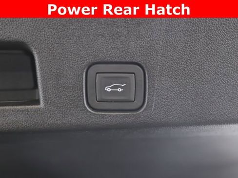 Used 2025 GMC Acadia Denali w/ LPO, Floor Liner Package image 32