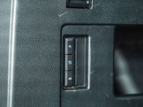 Used 2020 Ford Expedition XLT AWD/4WD image 12