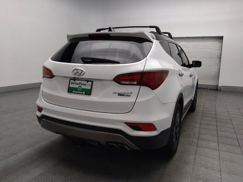 Used 2018 Hyundai Santa Fe Sport AWD/4WD image 9