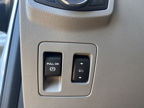 Certified 2019 Ford F150 XLT w/ Equipment Group 302A Luxury image 41