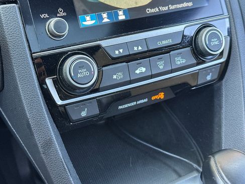 Used 2020 Honda Civic EX image 19