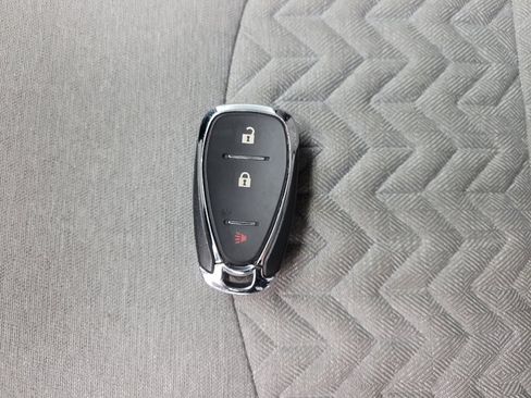 Used 2024 Chevrolet Equinox LS w/ LS Convenience Package FWD image 32