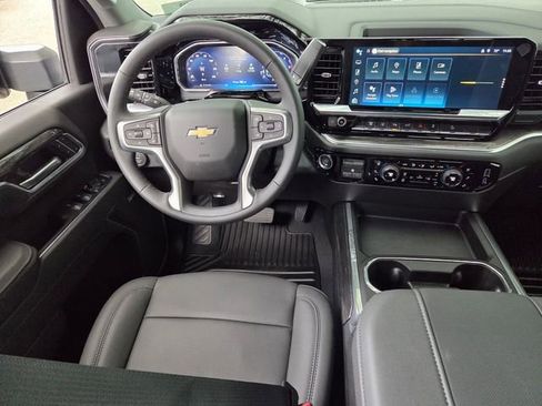 New 2026 Chevrolet Silverado 2500 LTZ w/ LTZ Plus Package AWD/4WD image 17