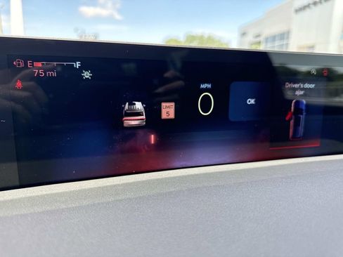 New 2026 Lincoln Navigator Reserve AWD/4WD image 28