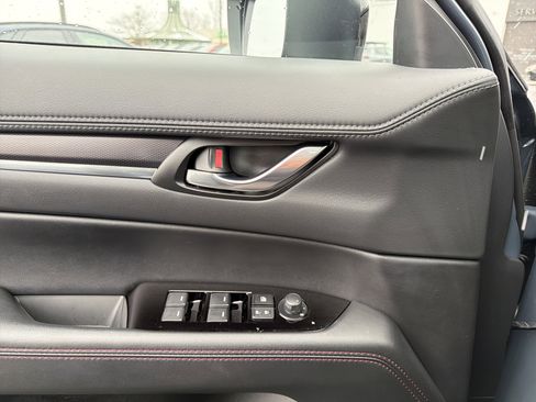 Used 2025 MAZDA CX-5 Carbon Edition image 15