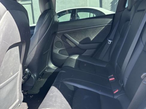 Used 2022 Tesla Model 3 image 20