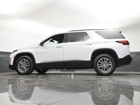 Certified 2023 Chevrolet Traverse LT AWD/4WD image 25