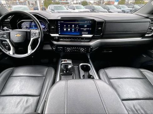 Used 2024 Chevrolet Silverado 1500 LTZ w/ Technology Package AWD/4WD image 7