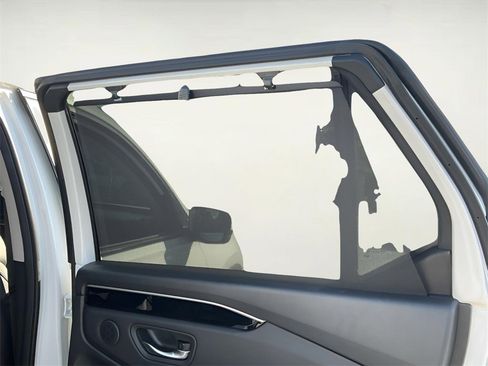 New 2025 Honda Pilot EX-L image 18