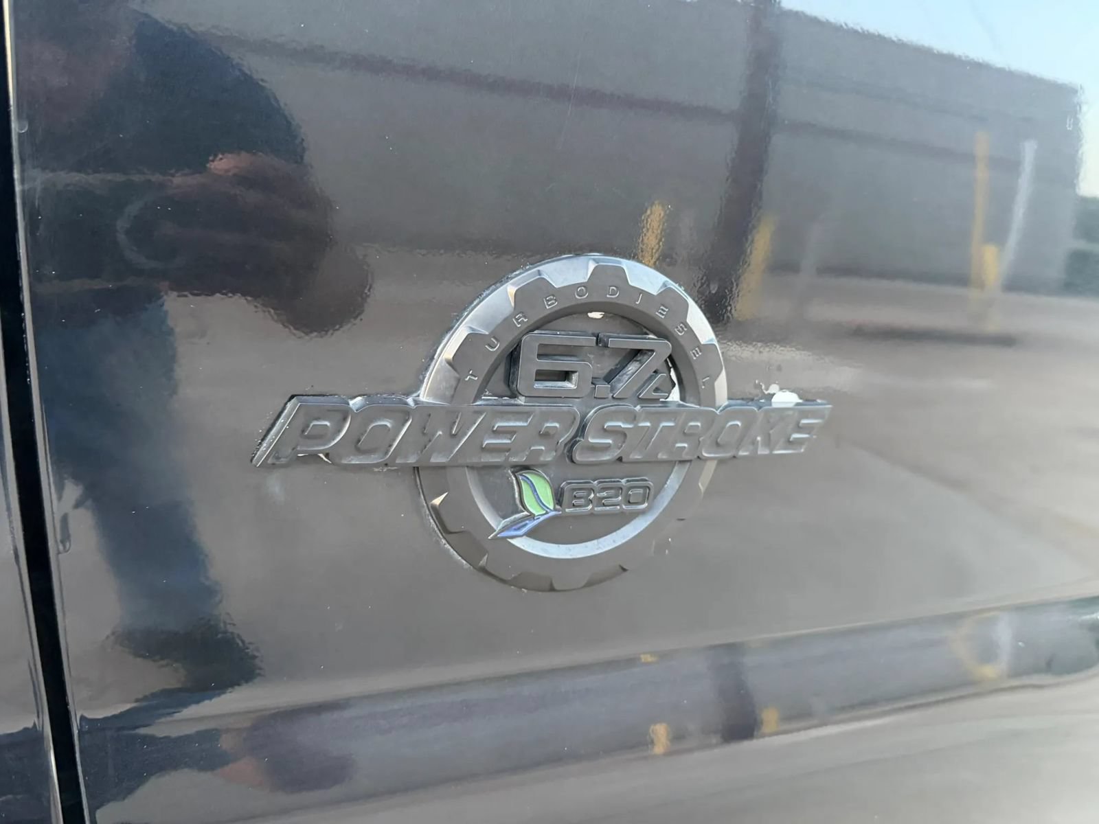 Used 2015 Ford F250 Lariat w/ Lariat Ultimate Package AWD/4WD image 38