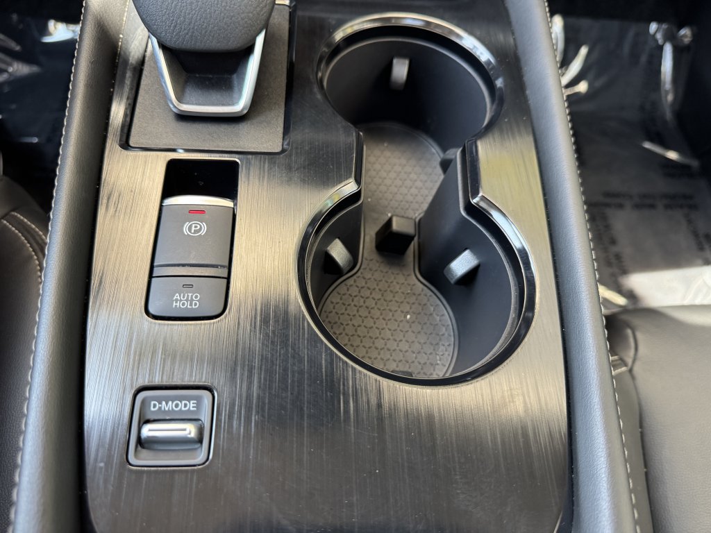 Used 2023 Nissan Rogue SL w/ SL Premium Package FWD image 22