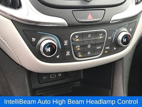 Used 2019 Chevrolet Equinox Premier image 12