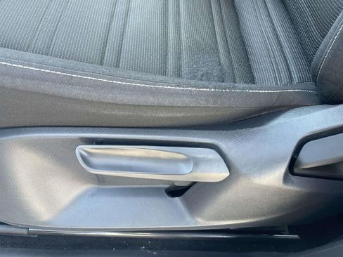 Used 2024 Volkswagen Tiguan S FWD image 13