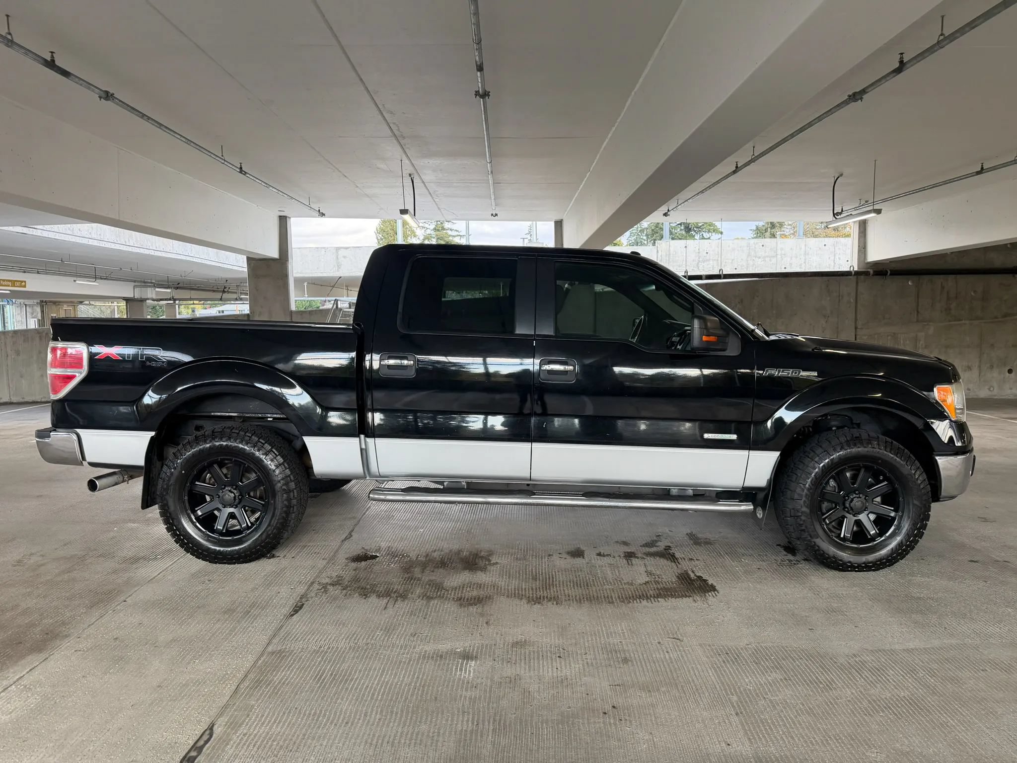 Used 2011 Ford F150 XLT w/ XTR Pkg AWD/4WD image 5