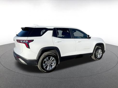 Used 2025 Chevrolet Equinox LT image 14