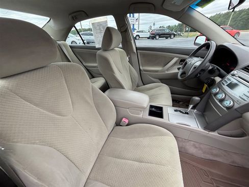 Used 2007 Toyota Camry FWD image 26
