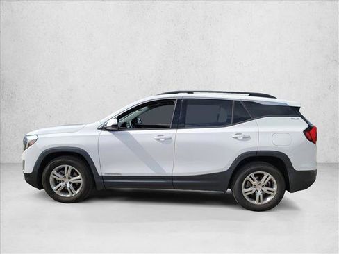 Used 2018 GMC Terrain SLE w/ Driver Convenience Package FWD image 8