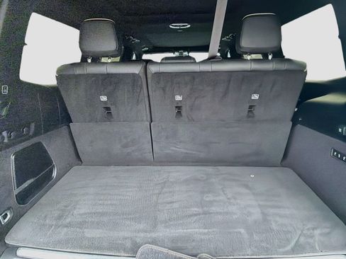 Used 2023 Jeep Grand Wagoneer Series III w/ Rear Seat Video Group 1 AWD/4WD image 11