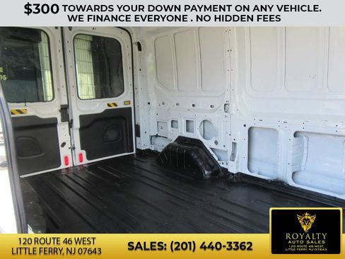 Used 2018 Ford Transit 150 130 Medium Roof image 6