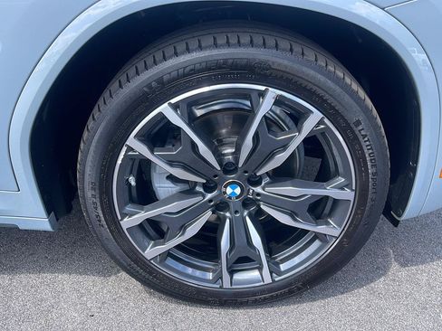 Used 2024 BMW X3 sDrive30i w/ Premium Package w/ZPA RWD image 9