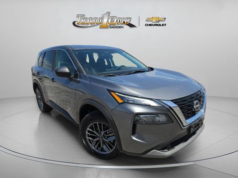Used 2023 Nissan Rogue S AWD/4WD image 1