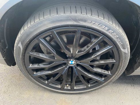 Used 2019 BMW X5 xDrive50i w/ M Sport Package image 46